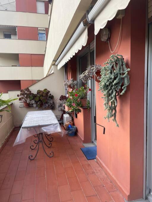 La Casa Di Teri A キアーヴァリ エクステリア 写真