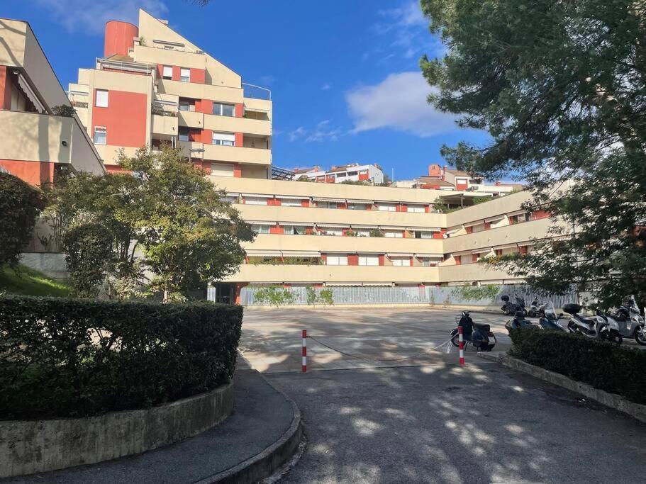 La Casa Di Teri A キアーヴァリ エクステリア 写真